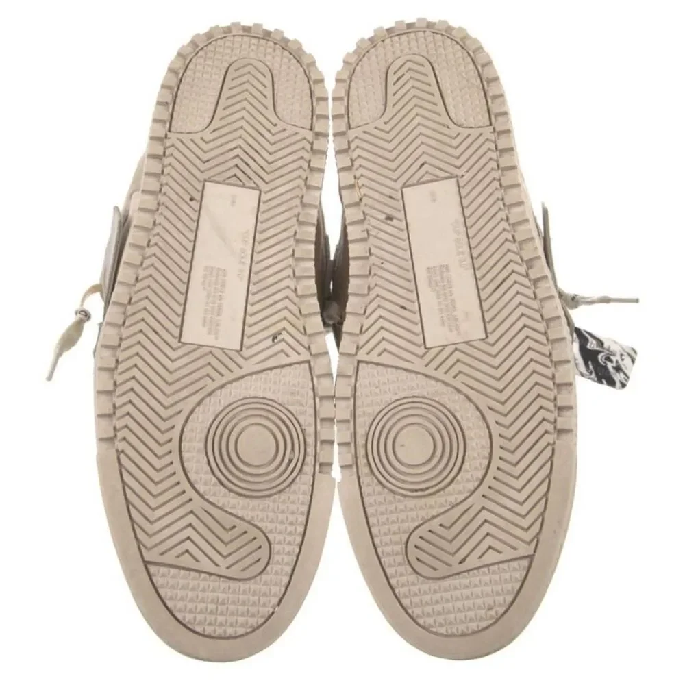 Off White Floating Arrow Low - Picture 7 of 8